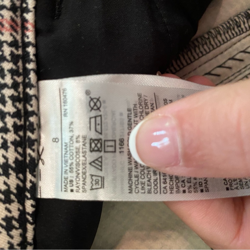 High Rise Pixie Pants - Picture 3 of 3